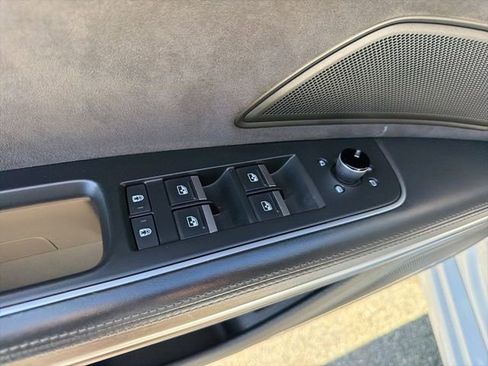 Used 2020 Audi A8 L 4.0T w/ Executive Package image 12