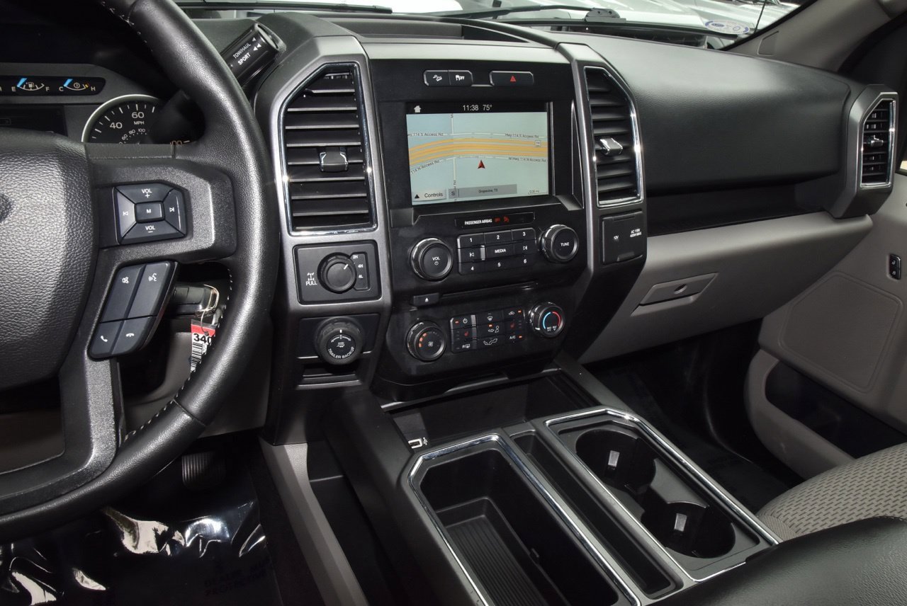 Used 2017 Ford F150 XLT w/ Equipment Group 302A Luxury AWD/4WD image 26