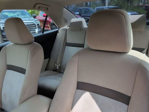 Used 2012 Toyota Camry FWD image 8