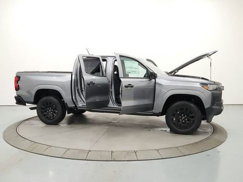 New 2026 Chevrolet Colorado W/T w/ WT Custom Package RWD image 16