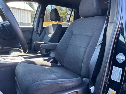 Used 2022 Honda Pilot Sport image 12