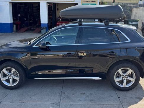 Used 2021 Audi Q5 2.0T Premium w/ Convenience Package AWD/4WD image 8