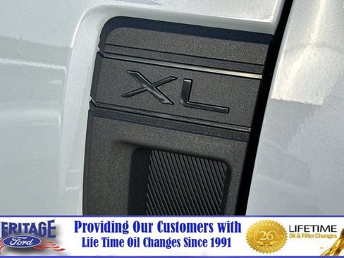 New 2026 Ford Maverick XL image 24