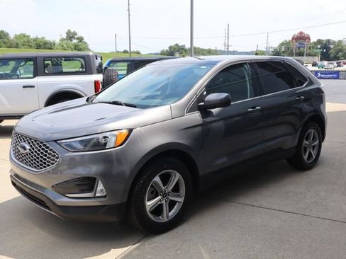Used 2024 Ford Edge SEL w/ Convenience Package AWD/4WD image 5