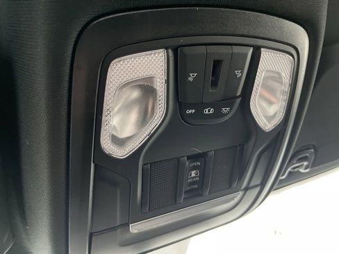 Used 2022 RAM 2500 Tradesman AWD/4WD image 16