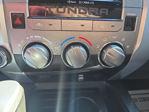 Used 2015 Toyota Tundra SR5 w/ TRD Off Road Package image 19