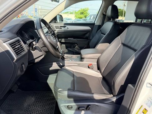 Used 2018 Volkswagen Atlas SE FWD image 12