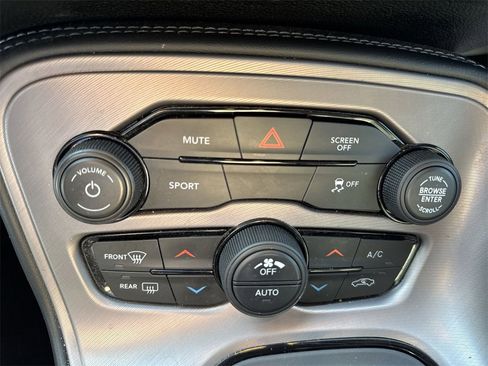 Used 2023 Dodge Challenger SXT w/ Blacktop Package image 18