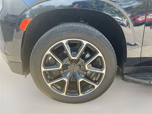 Used 2023 Chevrolet Tahoe RST w/ Luxury Package image 33