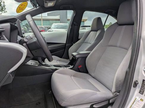 Used 2024 Toyota Corolla SE FWD image 15