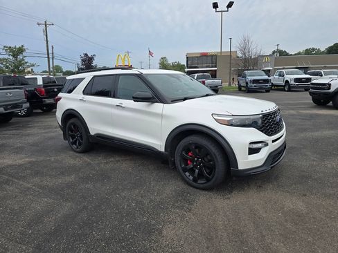 Certified 2020 Ford Explorer ST w/ ST Street Pack AWD/4WD image 7