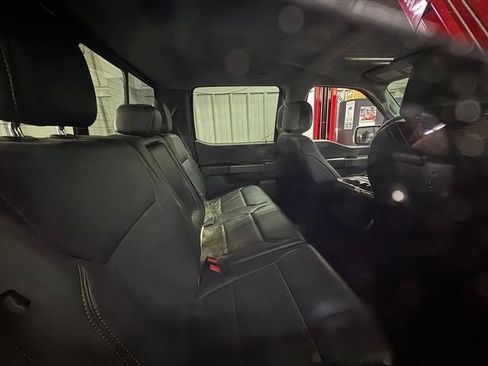 Used 2022 Ford F150 Lariat w/ Max Trailer Tow Package image 4