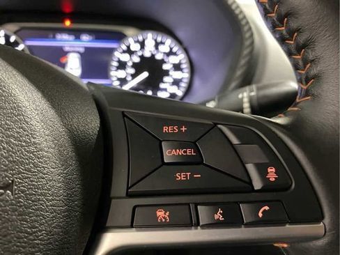 Used 2021 Nissan Sentra SR w/ SR Premium Package image 13