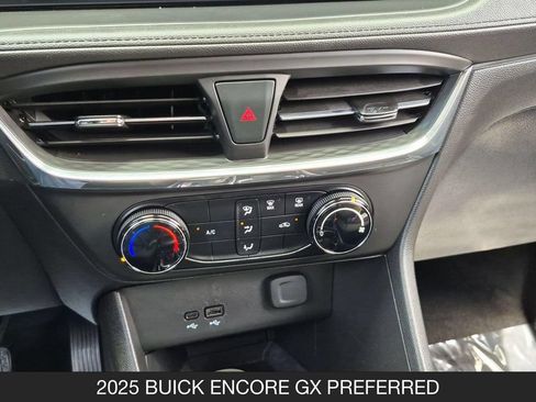 Used 2025 Buick Encore GX Preferred FWD image 22