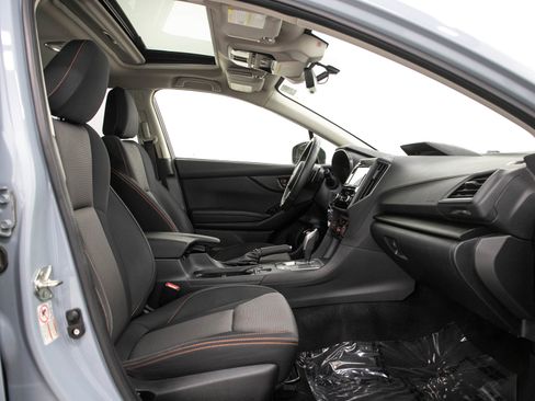 Used 2018 Subaru Crosstrek 2.0i Premium AWD/4WD image 12