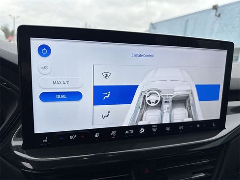 Used 2023 Ford Escape ST-Line w/ Tech Pack #1 image 19