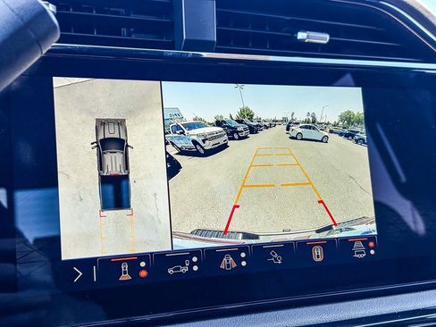 Certified 2025 GMC Sierra 2500 AT4 w/ AT4 Premium Plus Package AWD/4WD image 57