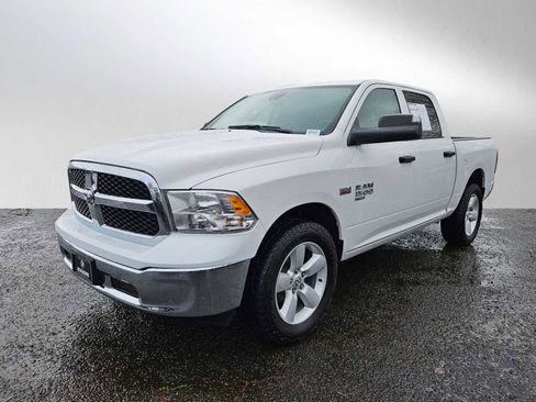 Used 2023 RAM 1500 Classic SLT image 7