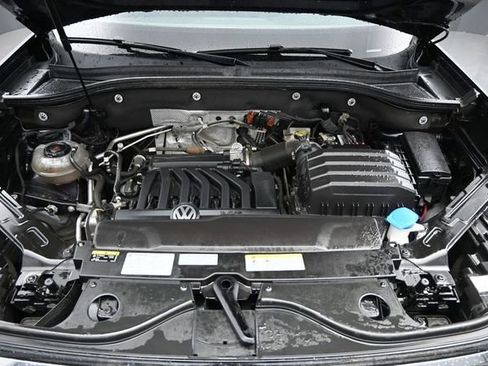 Used 2021 Volkswagen Atlas Cross Sport SEL FWD image 43