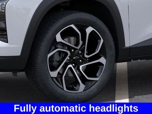 New 2026 Chevrolet Trax RS w/ Sunroof Package image 10