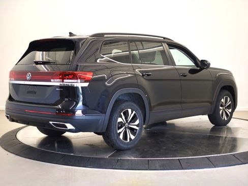 New 2026 Volkswagen Atlas SE AWD/4WD image 3
