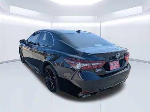 Used 2023 Toyota Camry XSE image 5