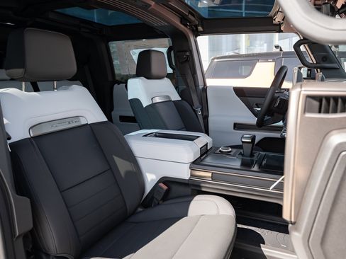 New 2024 GMC Hummer EV 3X w/ Omega Edition image 38