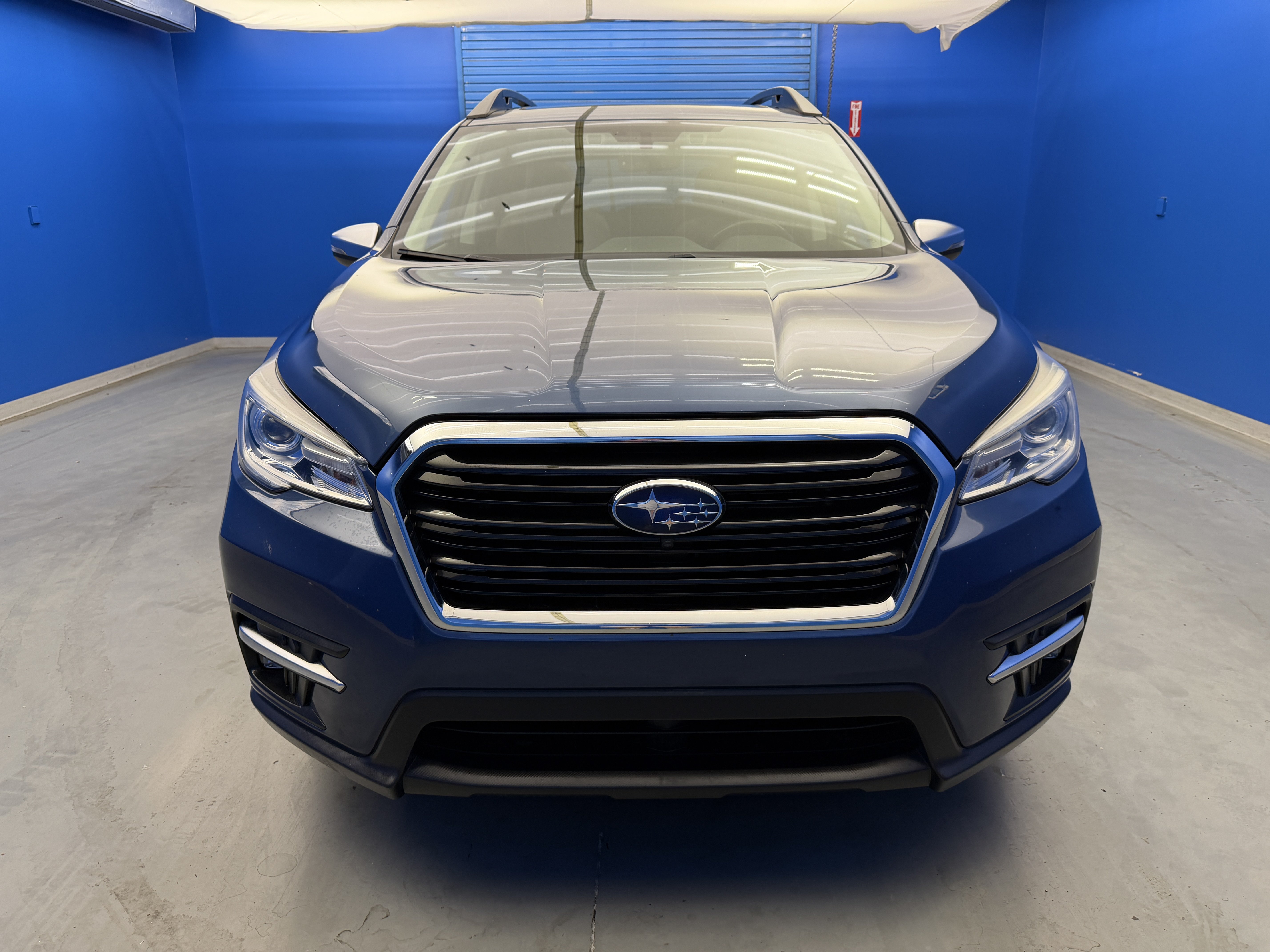 Used 2019 Subaru Ascent Touring AWD/4WD image 3