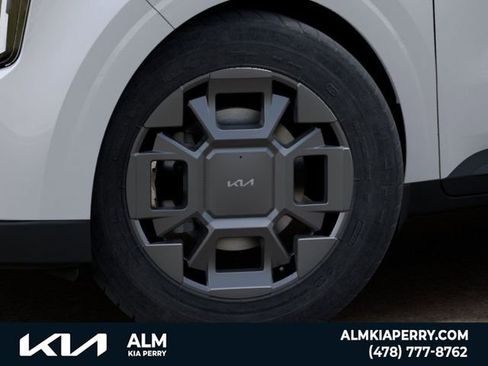 New 2026 Kia Carnival EX FWD image 9