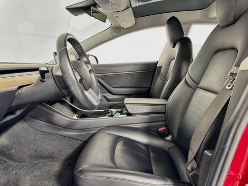 Used 2018 Tesla Model 3 Long Range RWD image 8