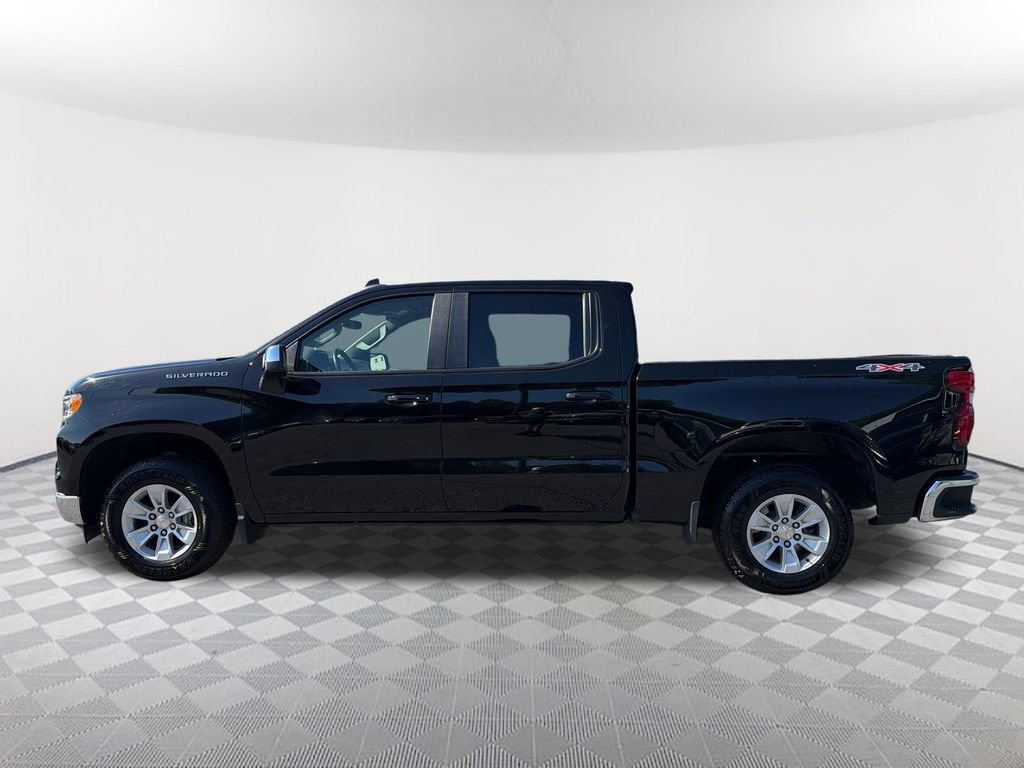 Used 2025 Chevrolet Silverado 1500 LT AWD/4WD image 8