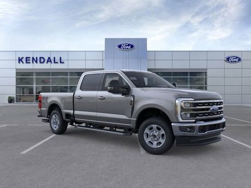 New 2026 Ford F250 XLT w/ XLT Premium Package image 7