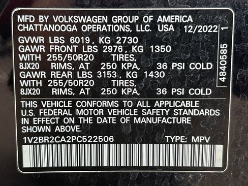 Used 2023 Volkswagen Atlas SEL AWD/4WD image 37