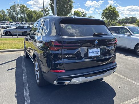 Used 2025 BMW X5 xDrive40i AWD/4WD image 16