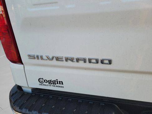 Used 2025 Chevrolet Silverado 1500 LT image 22