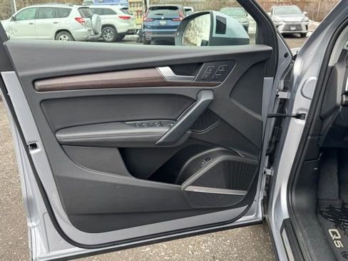 Certified 2023 Audi Q5 2.0T Premium Plus w/ Premium Plus Package image 10