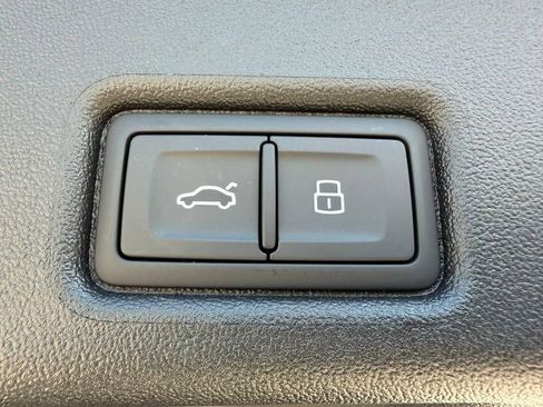 New 2026 Audi Q5 Premium AWD/4WD image 25