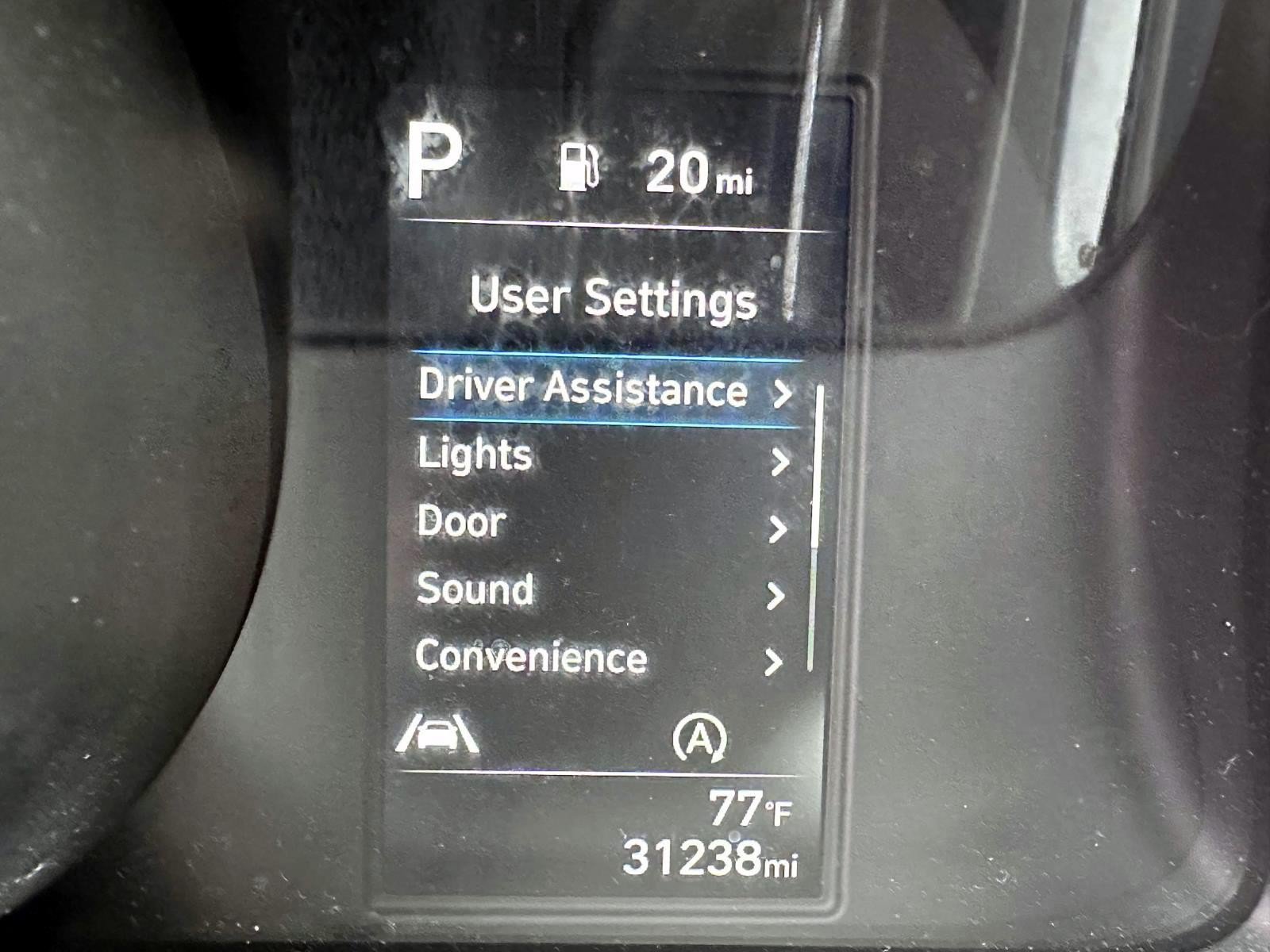 Used 2023 Hyundai Elantra SE FWD image 30