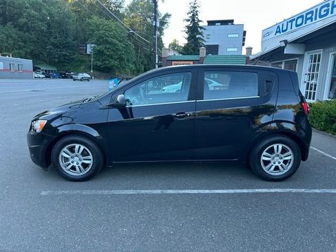 Used 2012 Chevrolet Sonic LT FWD image 8