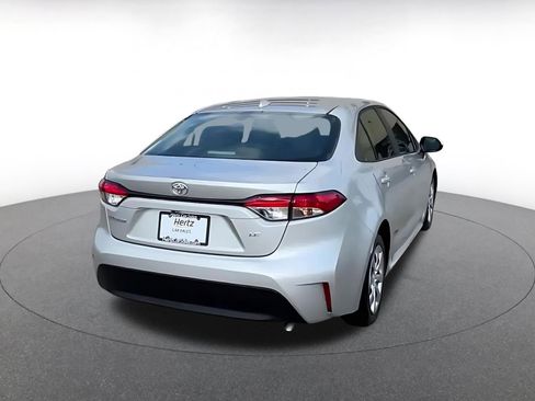 Used 2025 Toyota Corolla LE image 12