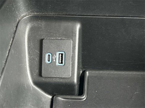 Certified 2021 Ford F150 XLT w/ Equipment Group 302A High image 35