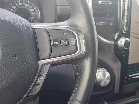 Used 2023 RAM 1500 Laramie AWD/4WD image 18