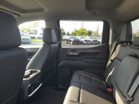 Certified 2024 Chevrolet Silverado 1500 LTZ w/ LTZ Convenience Package II AWD/4WD image 8