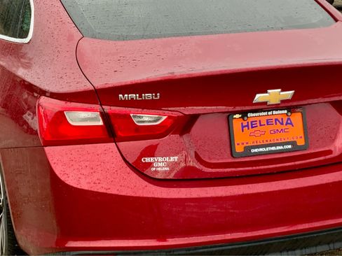 Used 2017 Chevrolet Malibu LT image 13