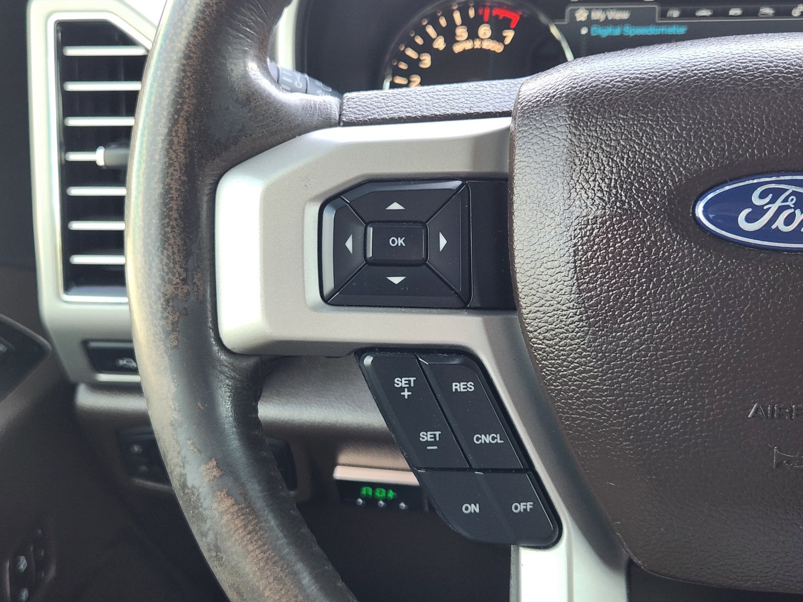 Used 2020 Ford F150 King Ranch w/ FX4 Off-Road Package AWD/4WD image 34