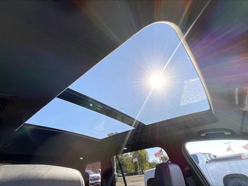 Used 2020 Cadillac XT6 Premium Luxury image 30