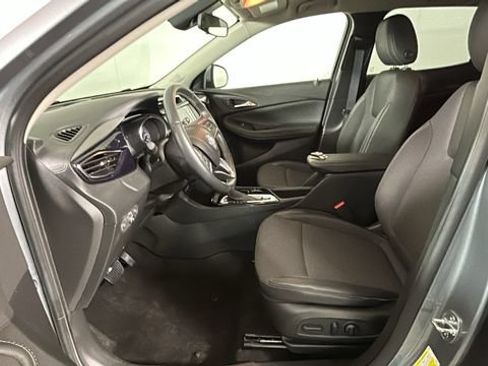 Used 2023 Buick Encore GX Preferred w/ Cold Weather Comfort Package AWD/4WD image 11