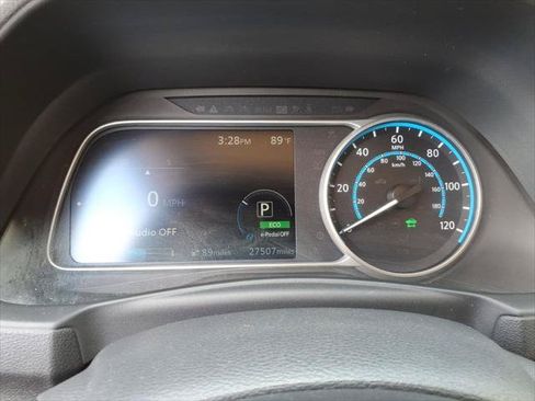 Used 2023 Nissan Leaf SV Plus FWD image 21