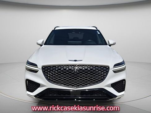 Used 2025 Genesis GV70 3.5T Sport w/ Sport Advanced Package AWD/4WD image 4