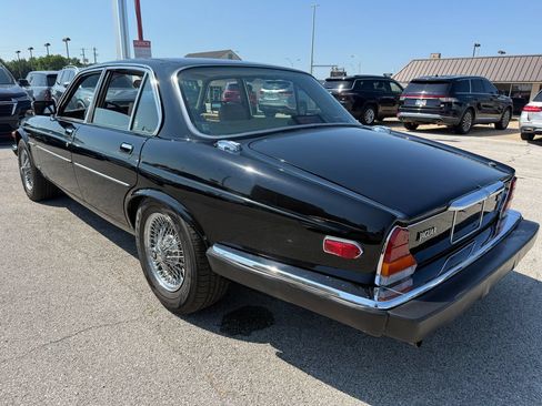 Used 1987 Jaguar XJ6 RWD image 24